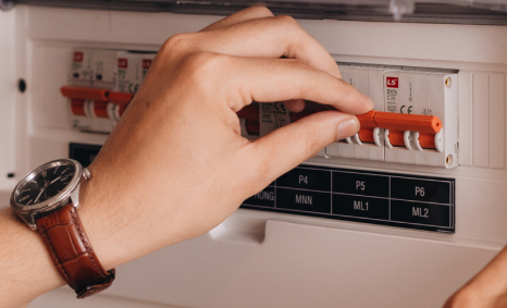 Electrician Western Adelaide